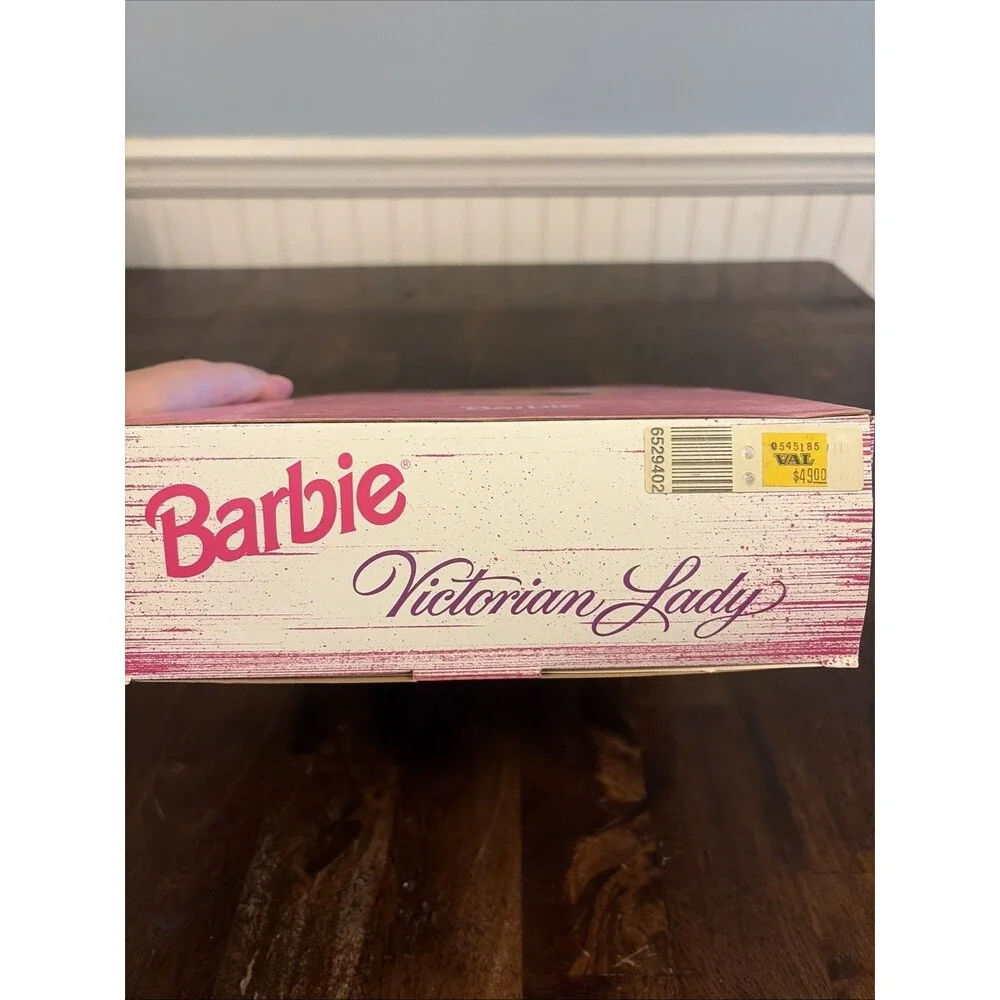 Barbie Great Eras Collection Victorian Lady Collector Edition Doll Stand 14900